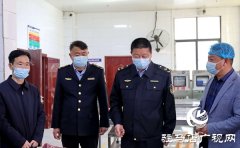 <b>县市场监视办理局、县教育局结合开展2025年春季</b>